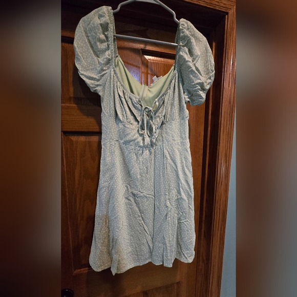 L.A. Hearts, Junior's size Large, Dress, Summer, light green color, Barely worn - Picture 3 of 11